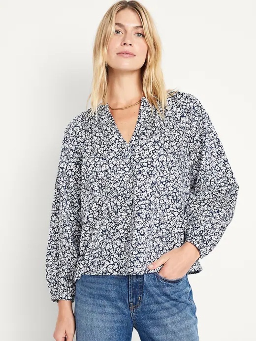Old Navy Navy and White Floral V-Neck Balloon Sleeve Blouse size XL